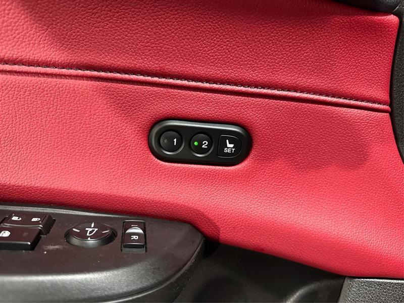 Acura ILX 8-Spd AT w/ Premium & A-SPEC Packages 2020