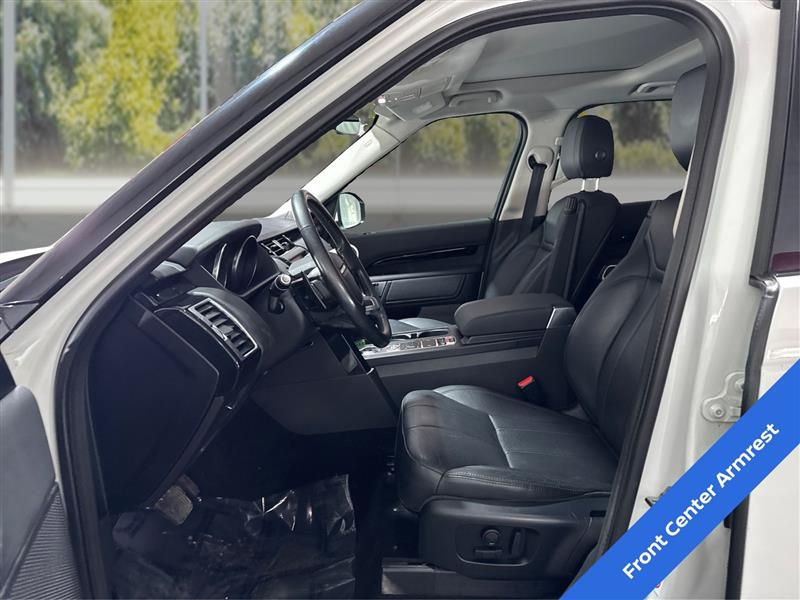 Land Rover Discovery SE 2019