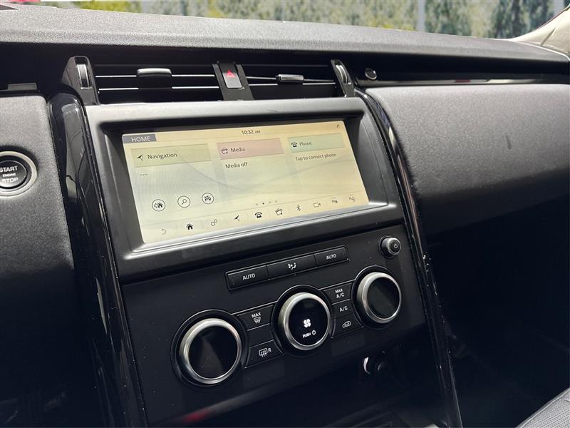 Land Rover Discovery SE 2019