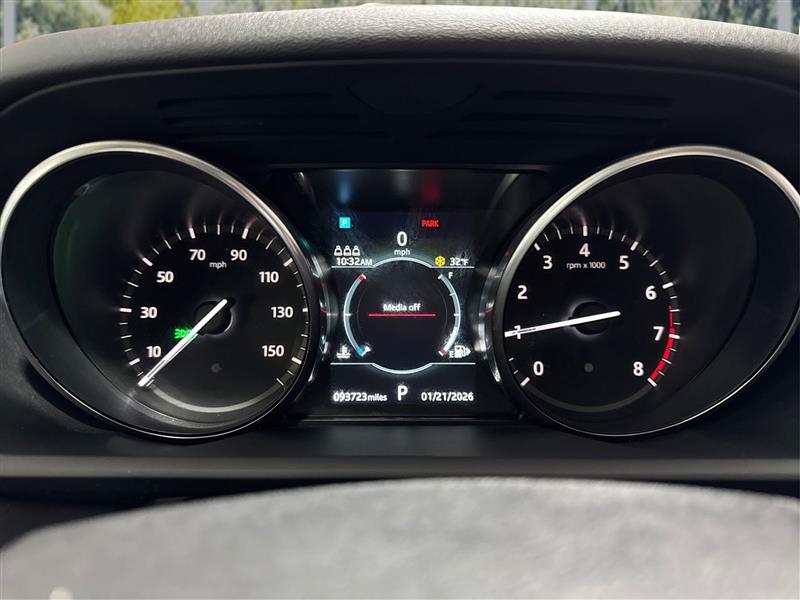 Land Rover Discovery SE 2019