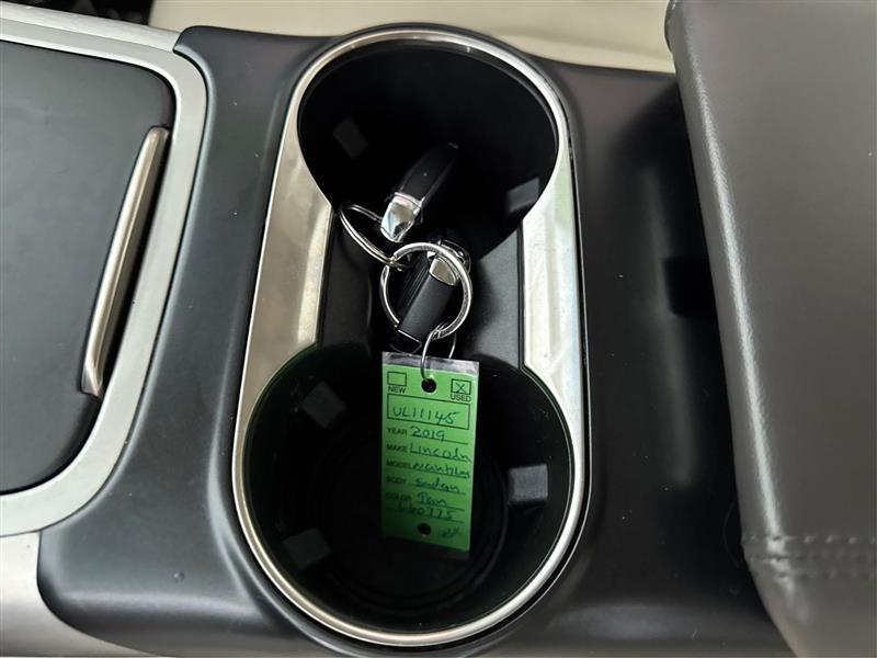 Lincoln Nautilus Base AWD 2019