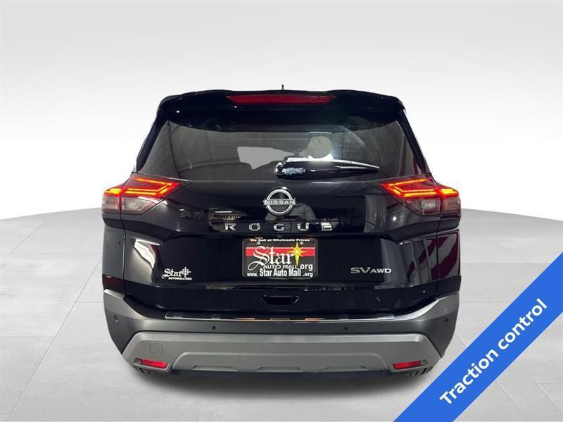 Nissan Rogue SV AWD 2022