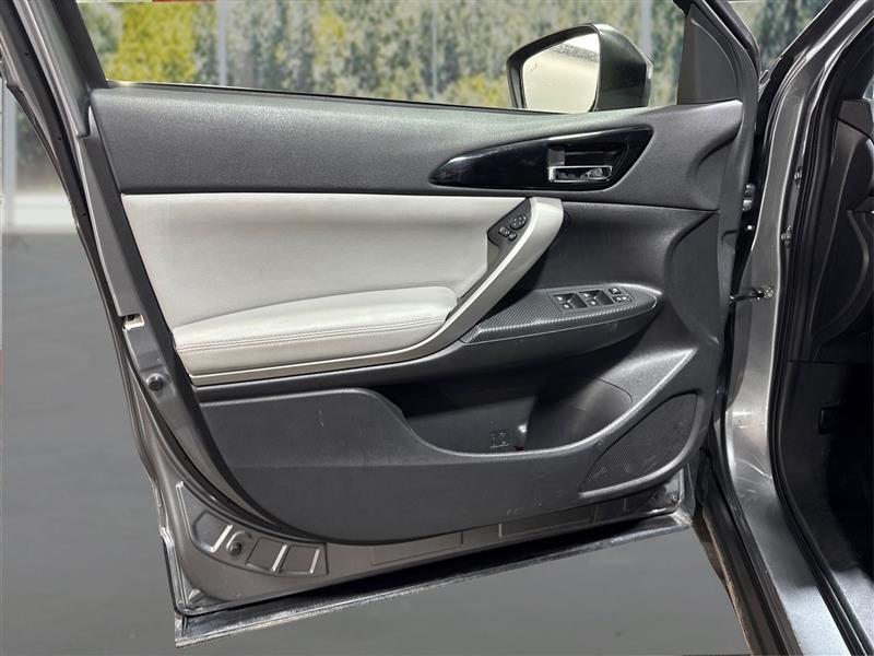 Mitsubishi Eclipse Cross SEL AWD 2024