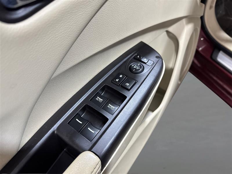 Acura RDX 6-Spd AT 2013