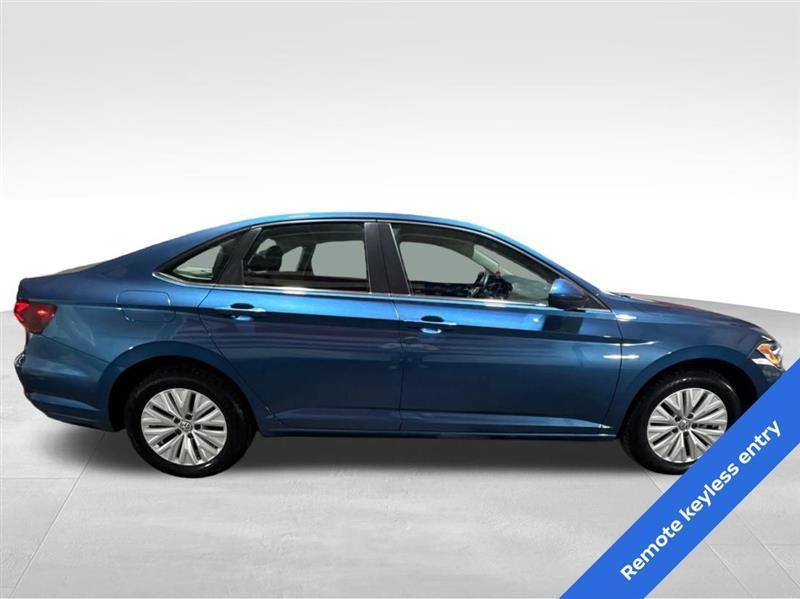 Volkswagen Jetta 1.4T S 8A 2019