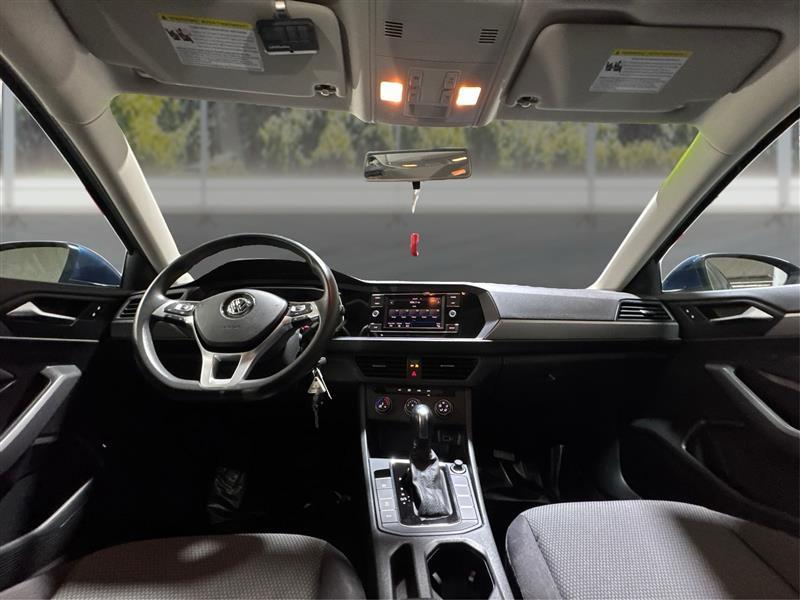 Volkswagen Jetta 1.4T S 8A 2019