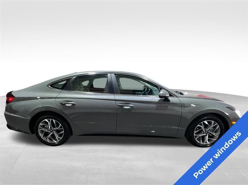 Hyundai Sonata SEL 2023