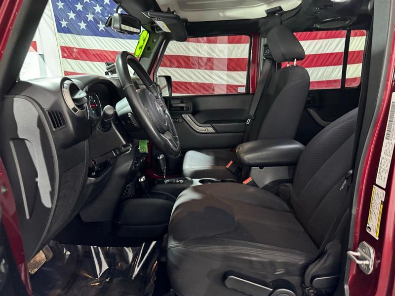 Jeep Wrangler Unlimited Sport 4WD 2013