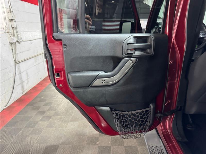 Jeep Wrangler Unlimited Sport 4WD 2013