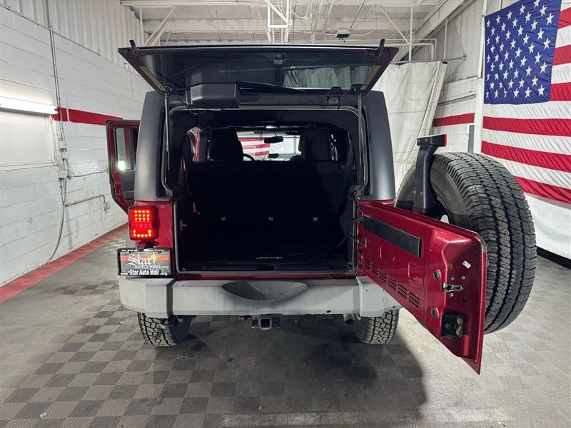 Jeep Wrangler Unlimited Sport 4WD 2013