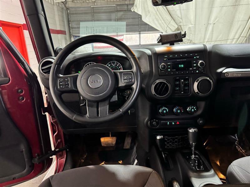 Jeep Wrangler Unlimited Sport 4WD 2013