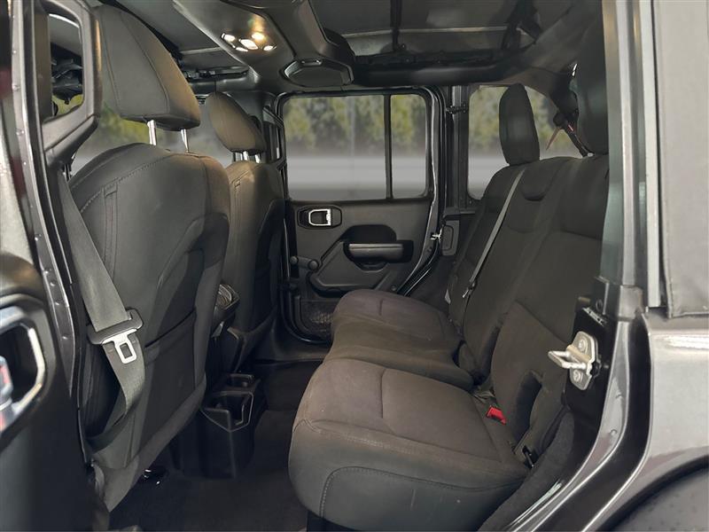 Jeep Wrangler Unlimited Sport 2021