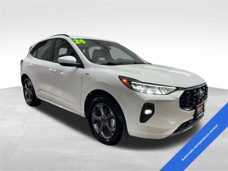 Ford Escape ST-Line Select  Hybrid AWD 2024