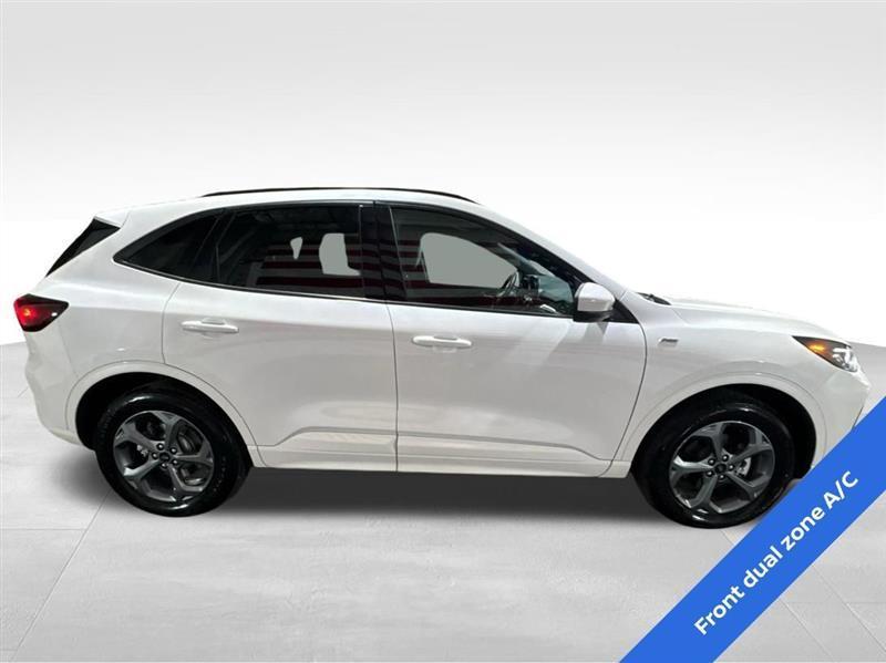 Ford Escape ST-Line Select  Hybrid AWD 2024