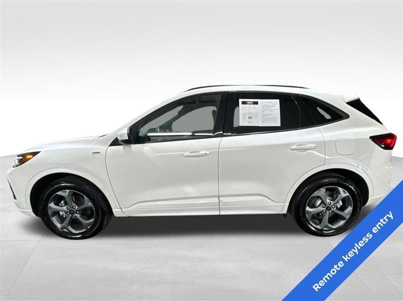 Ford Escape ST-Line Select  Hybrid AWD 2024