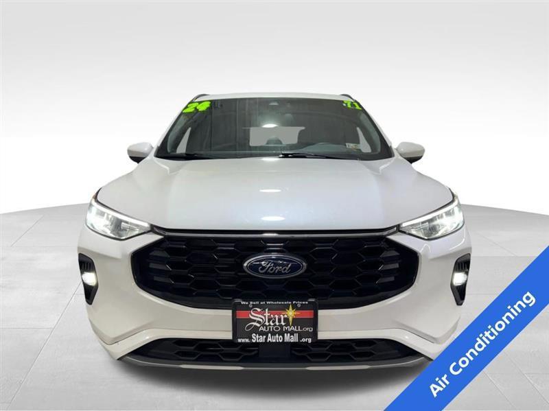 Ford Escape ST-Line Select  Hybrid AWD 2024
