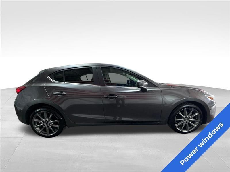 Mazda MAZDA3 s Grand Touring AT 5-Door 2018