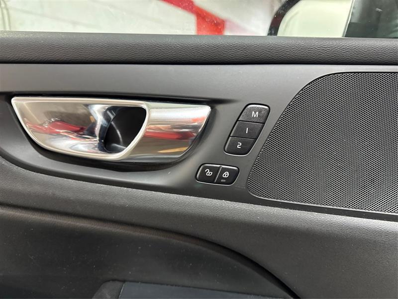 Volvo S60 Recharge Plug-In Hybrid T8 R-Design Expression AWD 2022