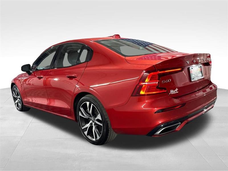 Volvo S60 Recharge Plug-In Hybrid T8 R-Design Expression AWD 2022