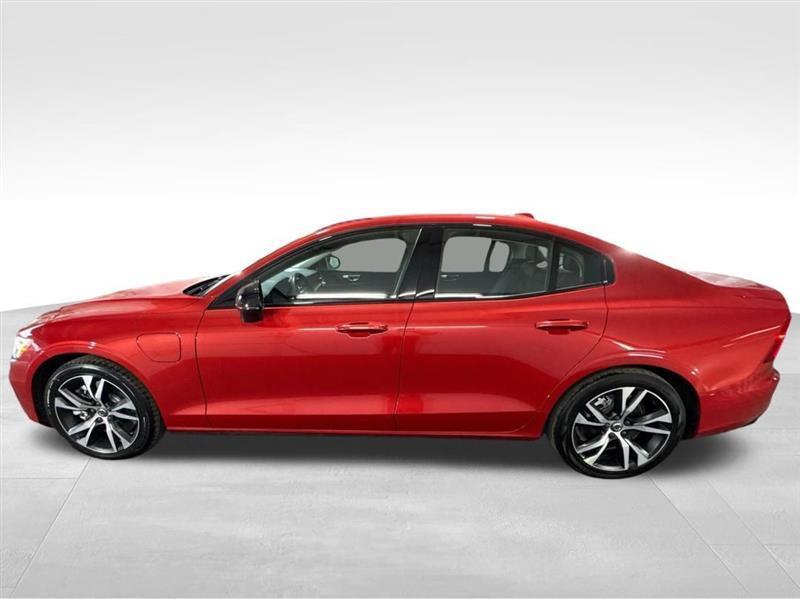 Volvo S60 Recharge Plug-In Hybrid T8 R-Design Expression AWD 2022