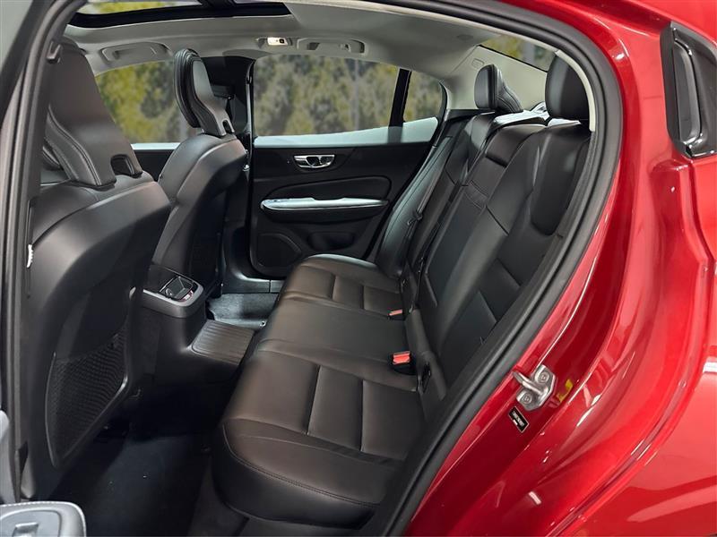 Volvo S60 Recharge Plug-In Hybrid T8 R-Design Expression AWD 2022