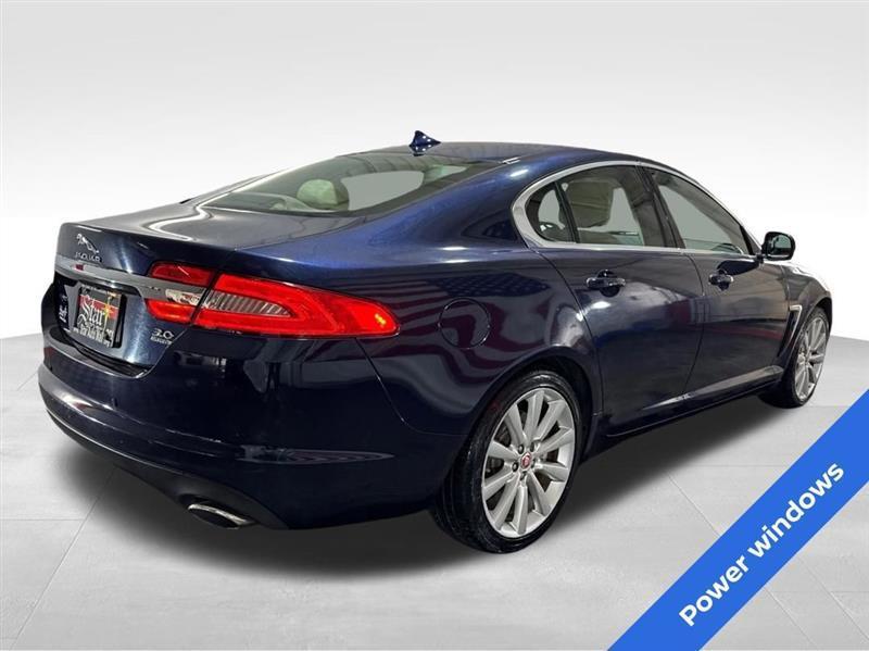 Jaguar XF-Series XF 3.0L V6 SC AWD 2014