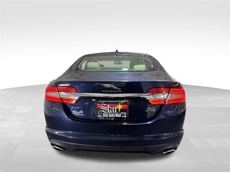 Jaguar XF-Series XF 3.0L V6 SC AWD 2014