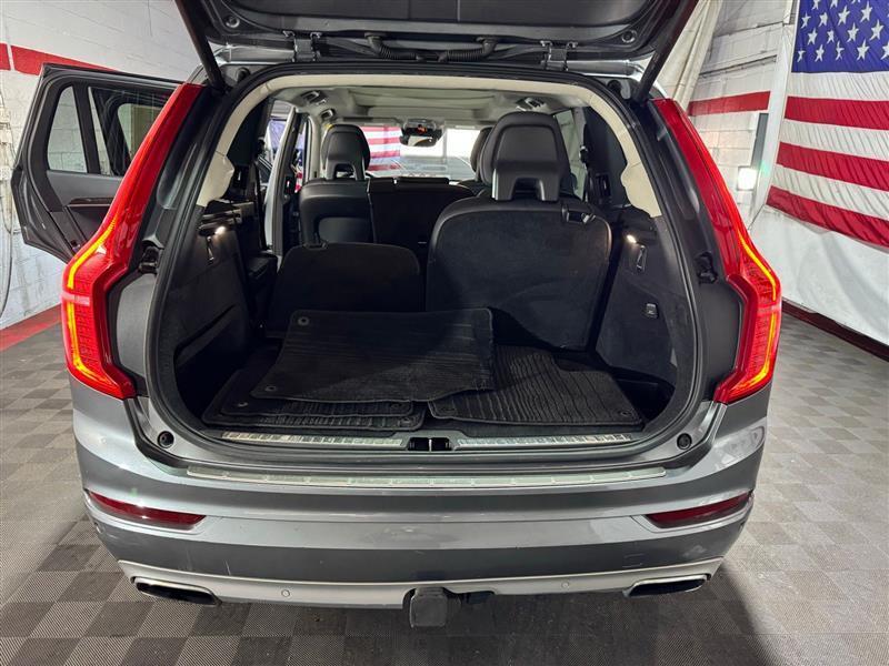 Volvo XC90 T6 Momentum AWD 2017