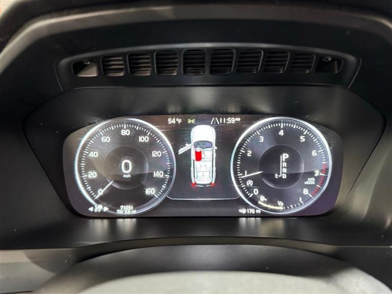 Volvo XC90 T6 Momentum AWD 2017