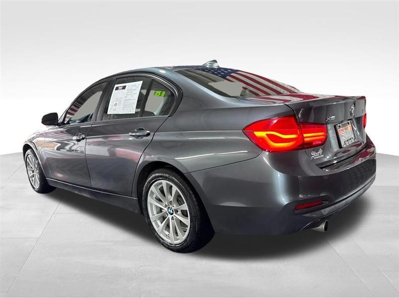 BMW 3-Series 320i xDrive Sedan 2018