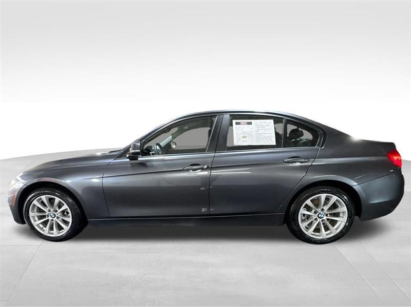 BMW 3-Series 320i xDrive Sedan 2018