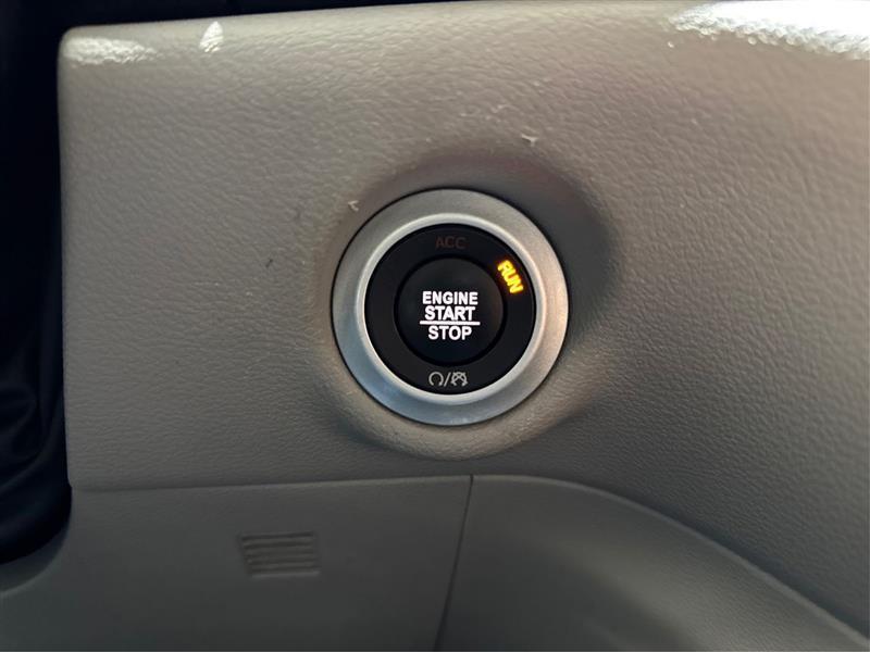 Chrysler Pacifica Touring L 2023