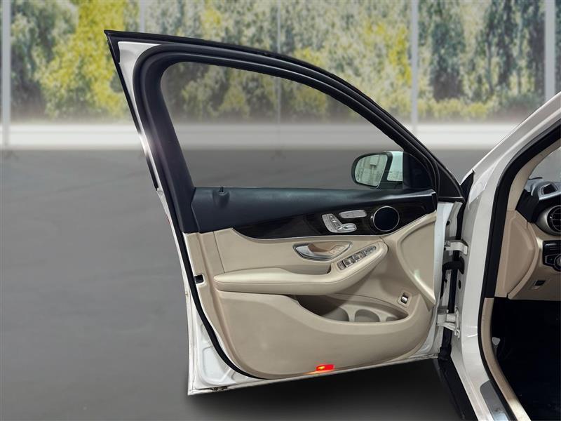 Mercedes-Benz GLC-Class GLC300 4MATIC 2020