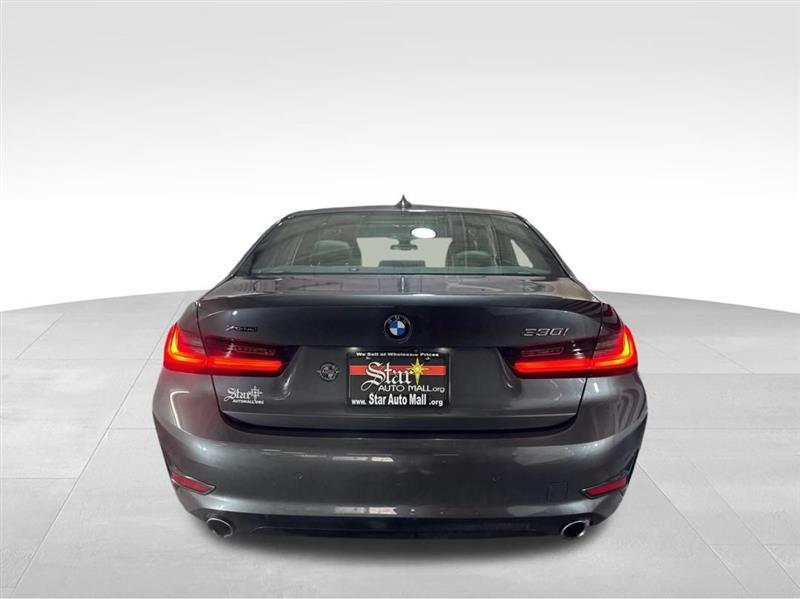 BMW 3-Series 330i xDrive 2019