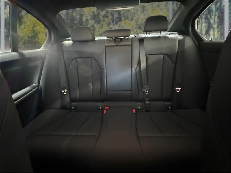 BMW 3-Series 330i xDrive 2019