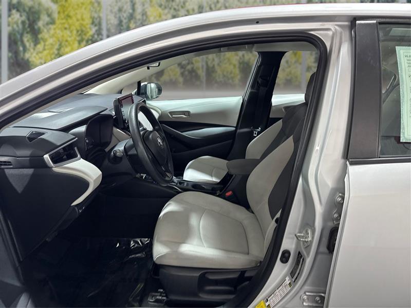 Toyota Corolla LE 2022