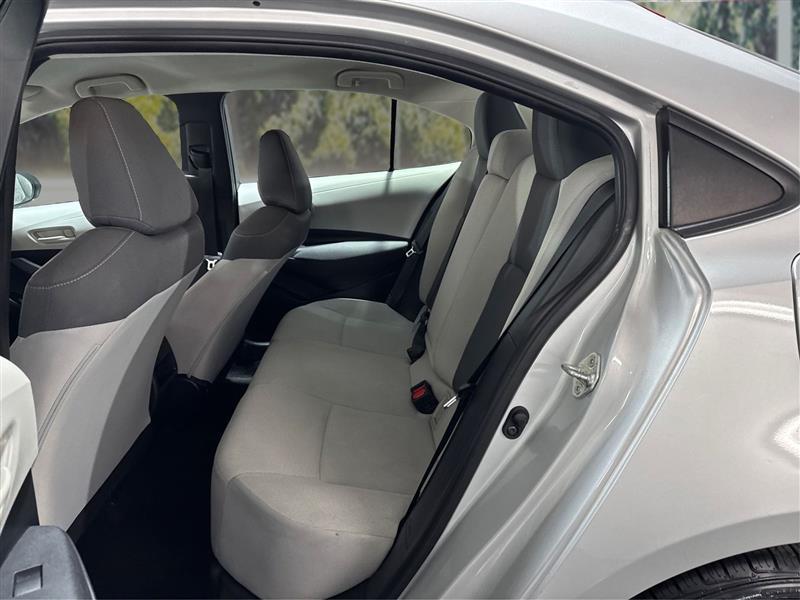 Toyota Corolla LE 2022