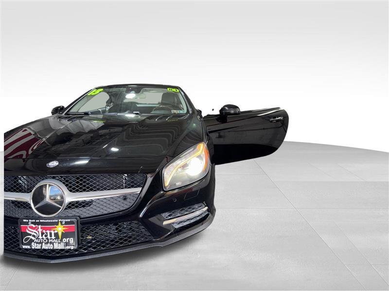 Mercedes-Benz SL-Class SL550R 2013