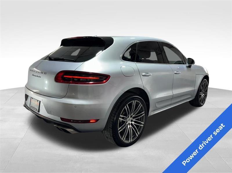 Porsche Macan Turbo 2015