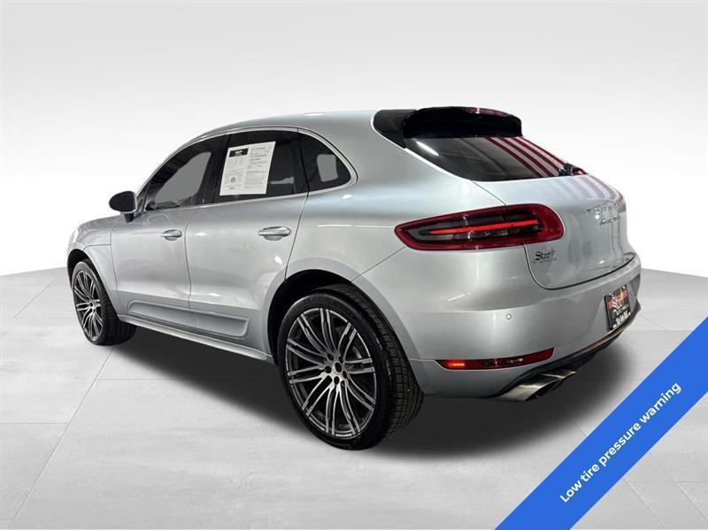 Porsche Macan Turbo 2015