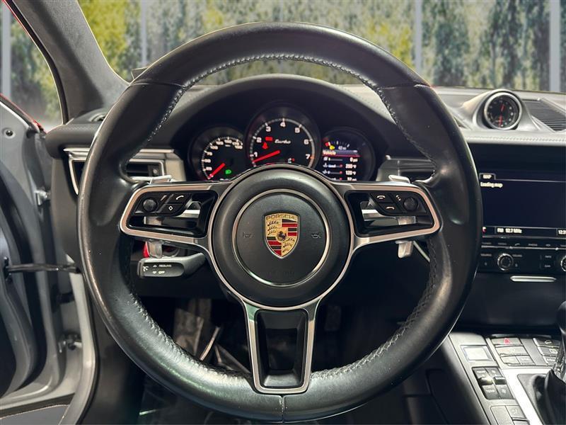 Porsche Macan Turbo 2015