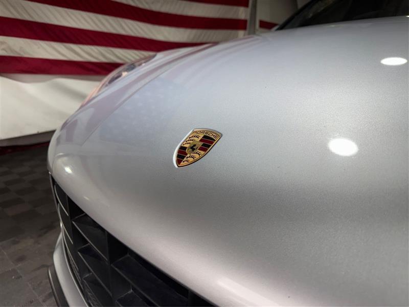 Porsche Macan Turbo 2015