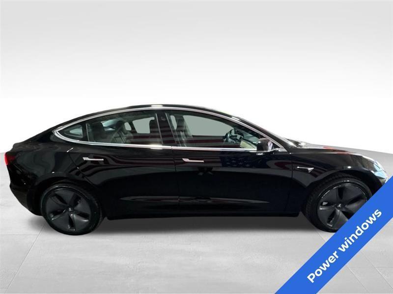 Tesla Model 3 Mid Range 2019