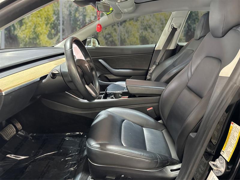 Tesla Model 3 Mid Range 2019