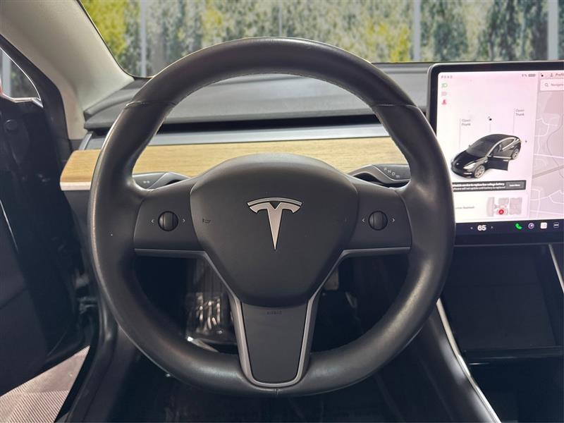 Tesla Model 3 Mid Range 2019