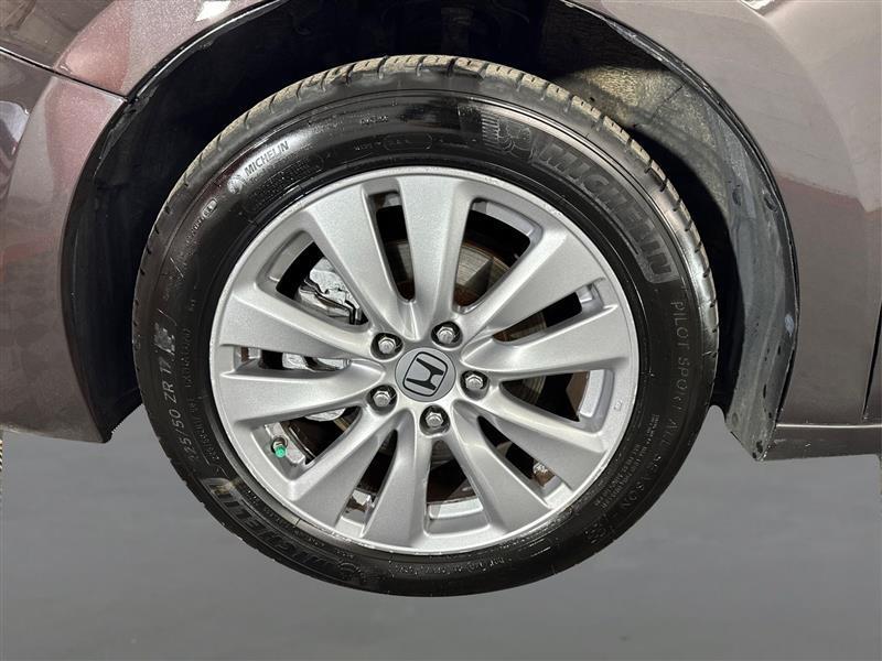 Honda Accord EX-L V6 Sedan AT 2012