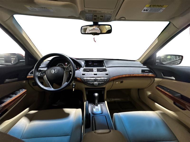 Honda Accord EX-L V6 Sedan AT 2012