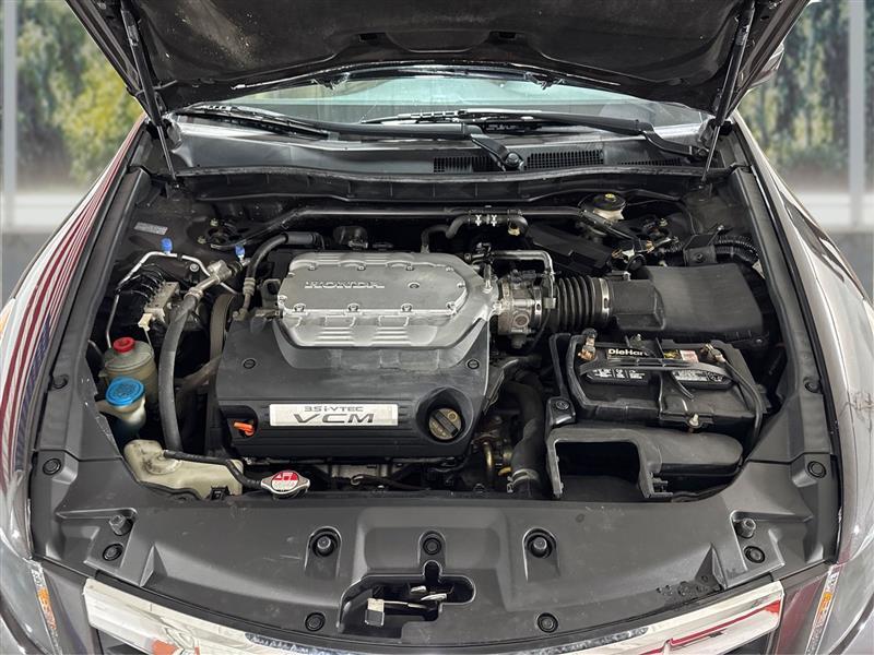 Honda Accord EX-L V6 Sedan AT 2012