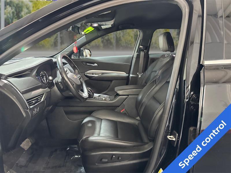 Cadillac XT4 Premium Luxury AWD 2019