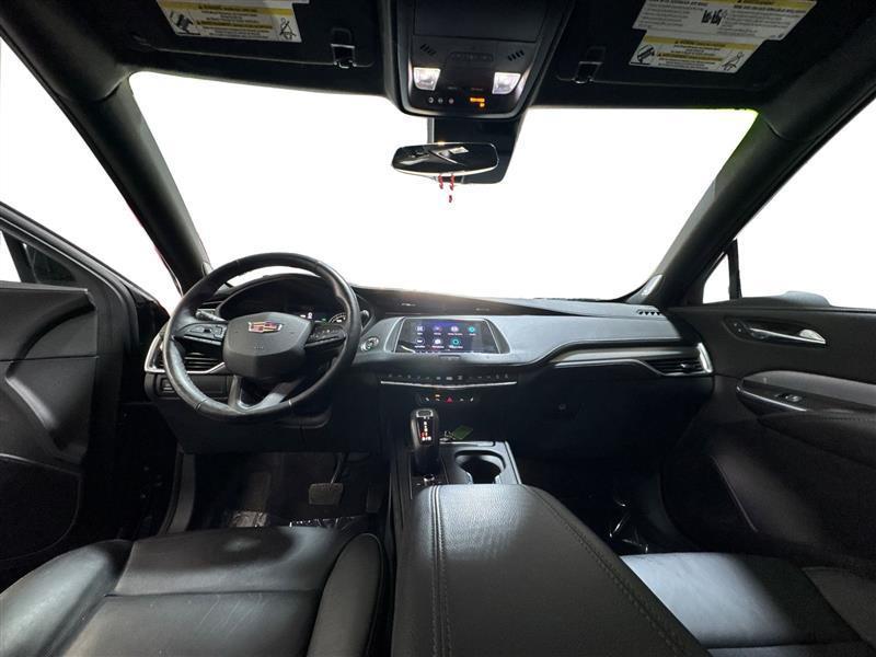Cadillac XT4 Premium Luxury AWD 2019